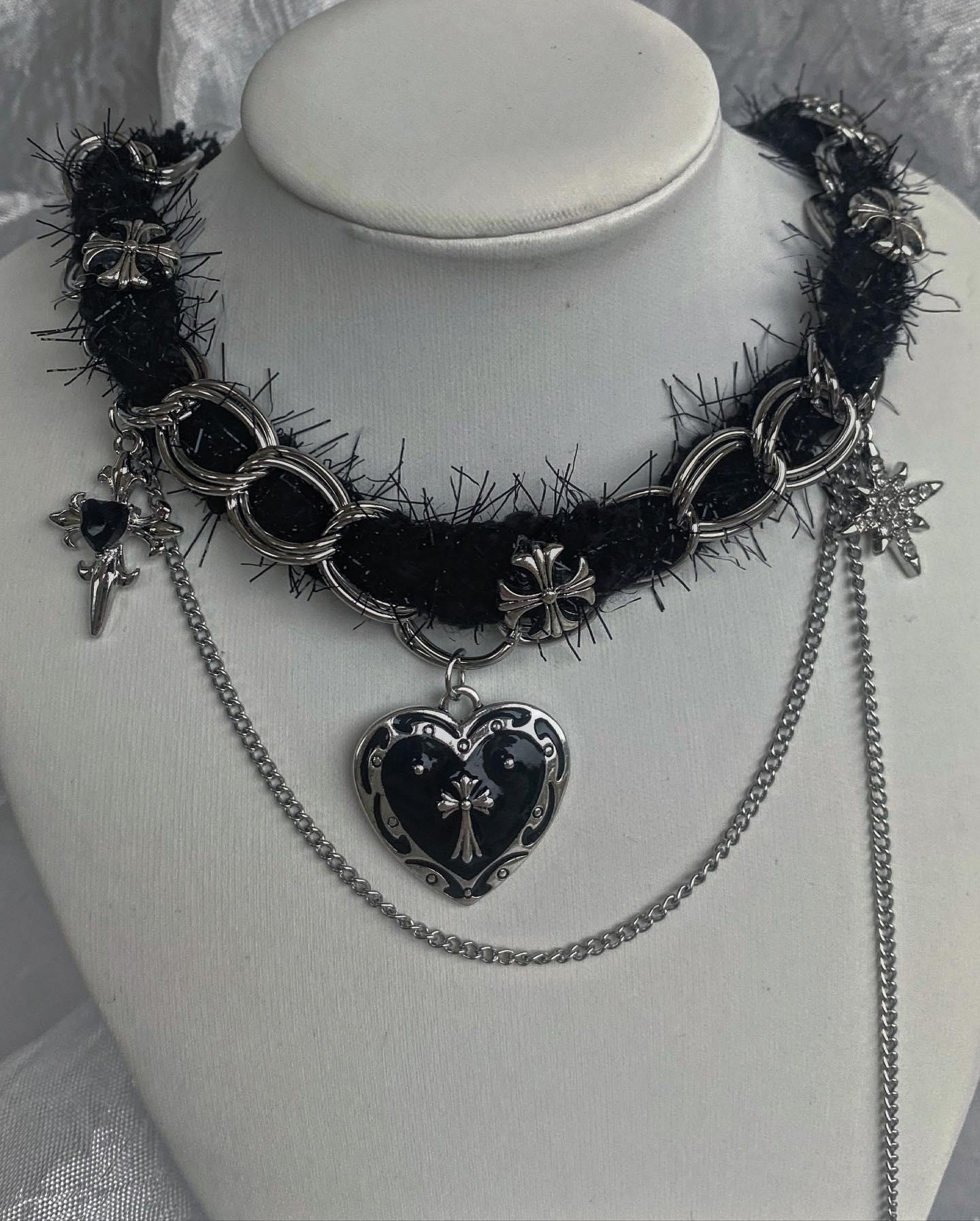 Gothic Lace Chain Choker with Black Heart & Dagger Charms