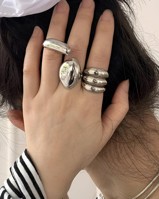 Minimalistic Massive Rings Set