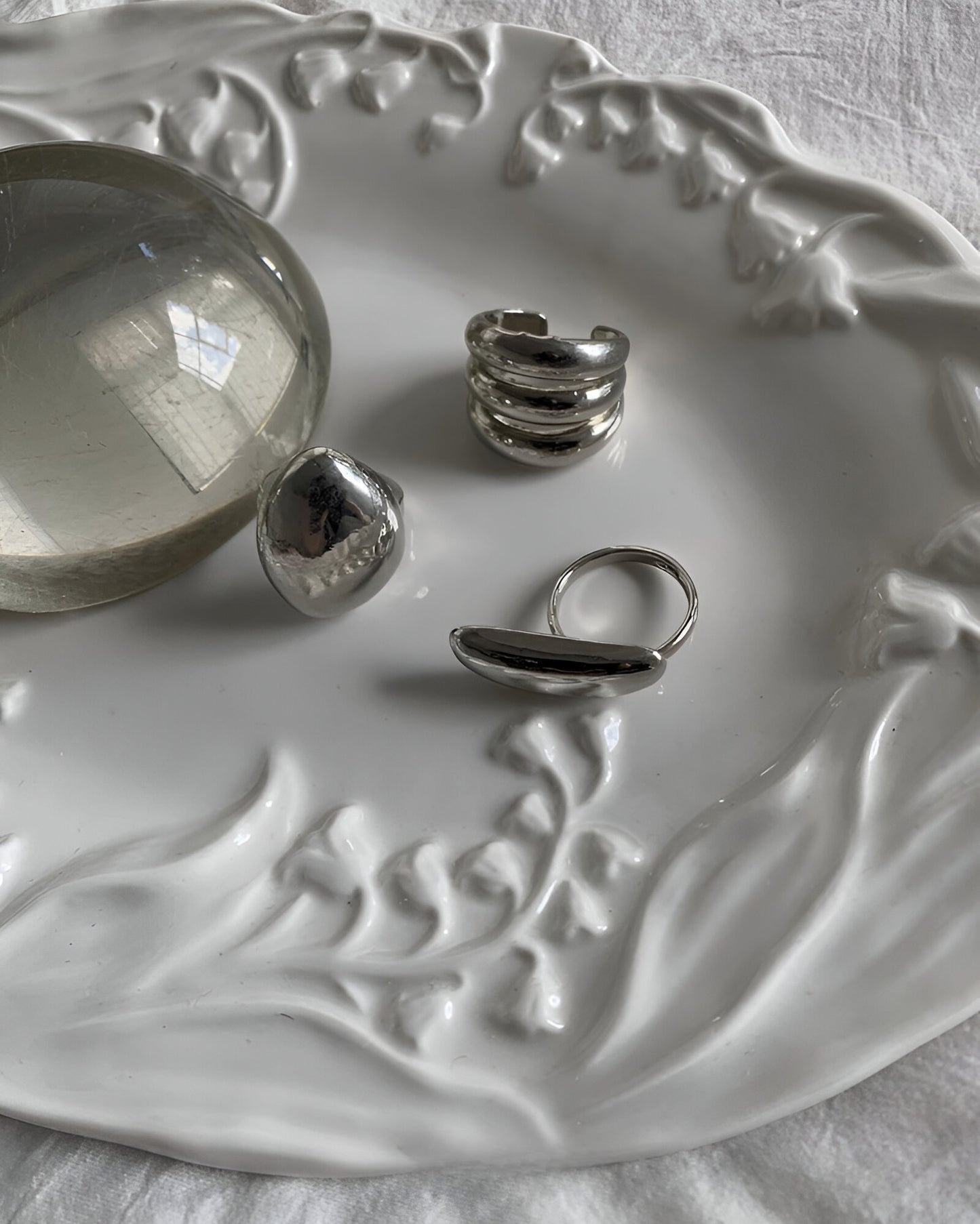 Minimalistic Massive Rings Set